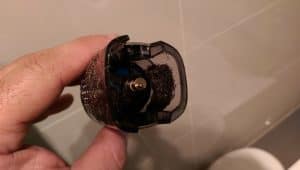 series-7000-vacuum-beard-trimmer- collected-hair-review