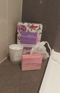 pamper-bliss-gift-box-review