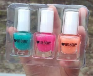 glow-in-dark-nail-polish