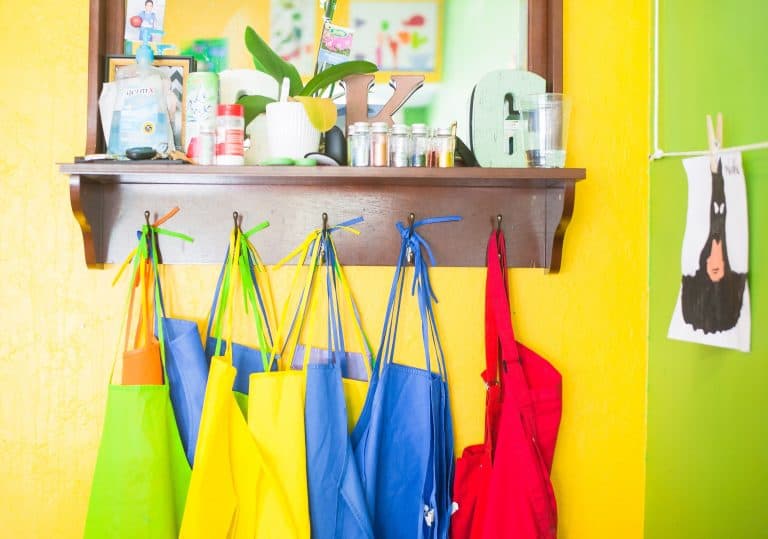 kids-art-display