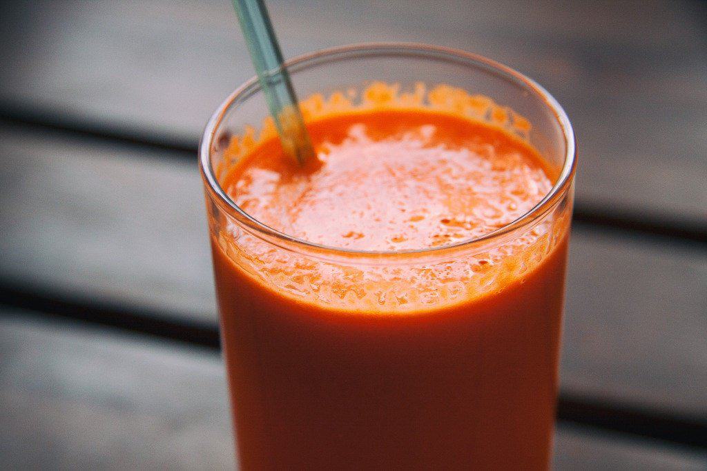 carrot-apple-orange-juice