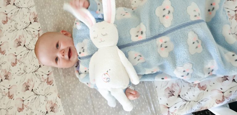 Baby with Bibis Bunny