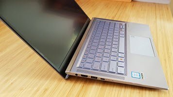 The ASUS Zenbook 14 ErgoLift hinge