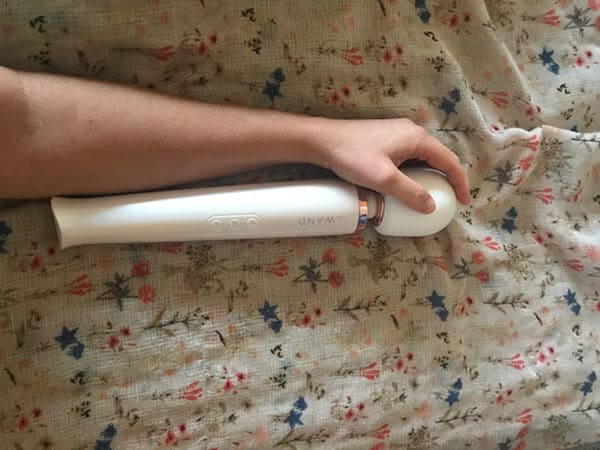 Le Wand Massager