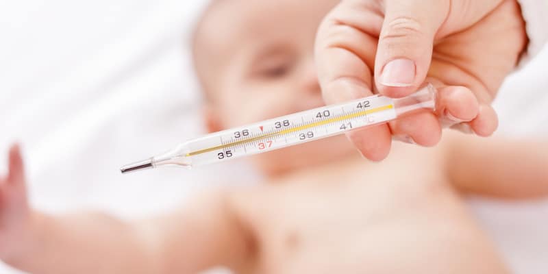 Most accurate thermometer - old-fashioned, digital, forehead or in-ear? Infant thermometer