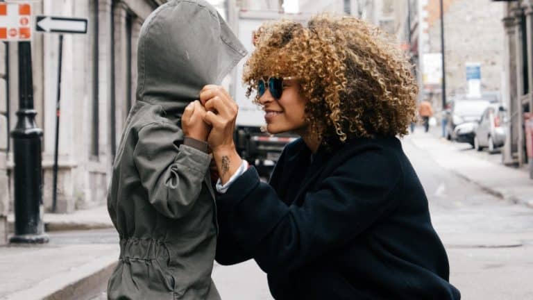 How to Make Ends Meet As a Busy Single Mom