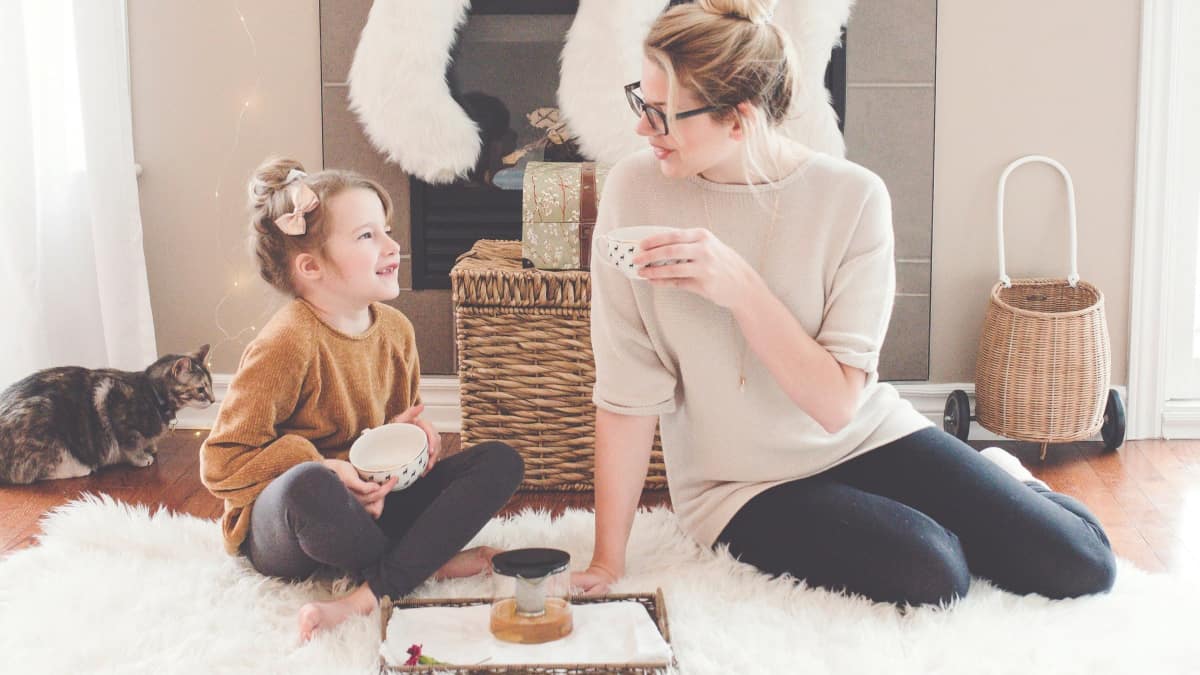 Top 7 Carpet Cleaning Tips And Tricks For Busy Mums