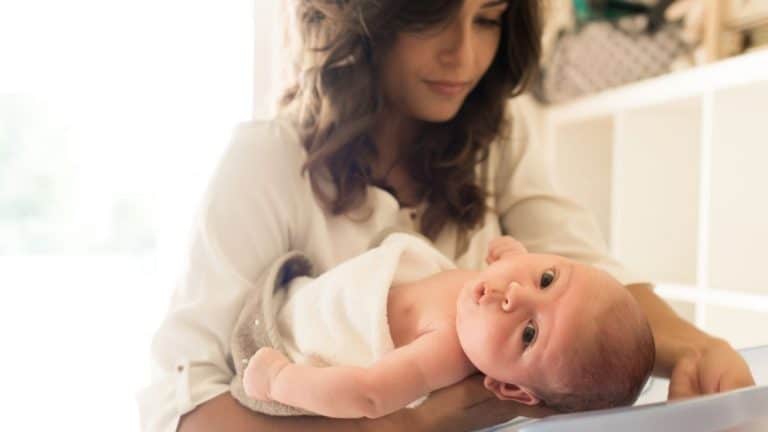 Best Baby Bathtub for Newborn Babies