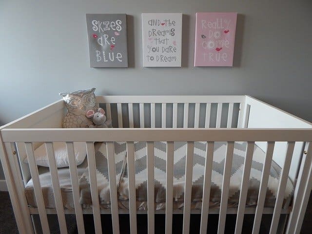 Baby crib