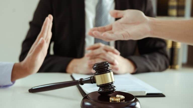 Top 7 Questions to Ask Before Hiring a Divorce Attorney