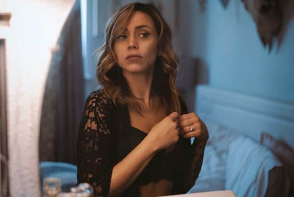 woman wearing black lingerie