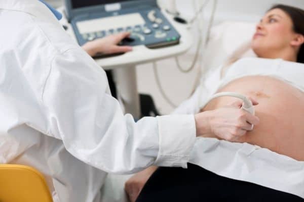 Pregnant mum getting an ultrasound