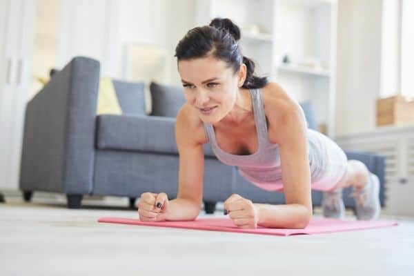 Woman doing planks