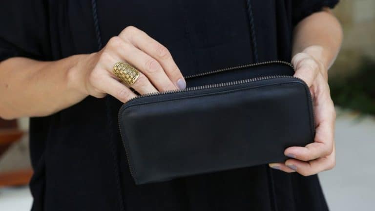 How to Choose an Elegant Leather Wallet for Every Occasion
