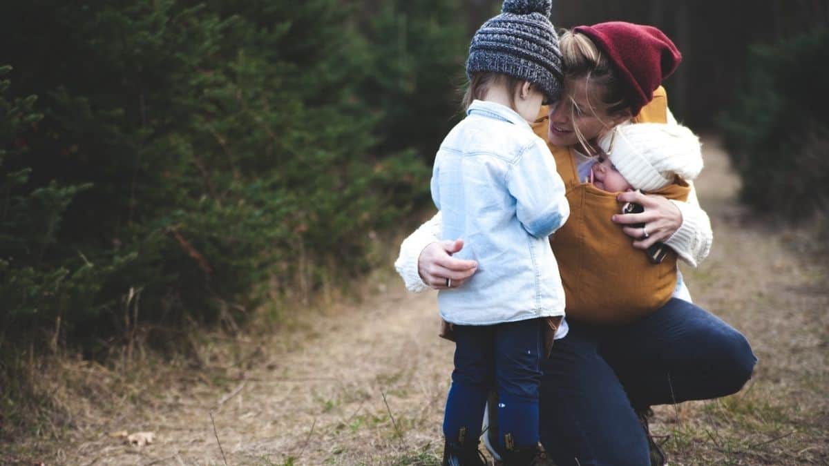 Cool Hacks For Busy Moms To Boost Their Energy