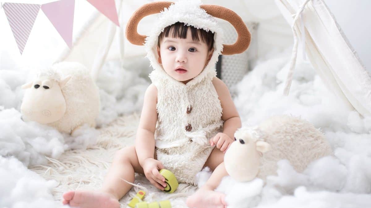 How to Choose the Right Toys for Your Baby