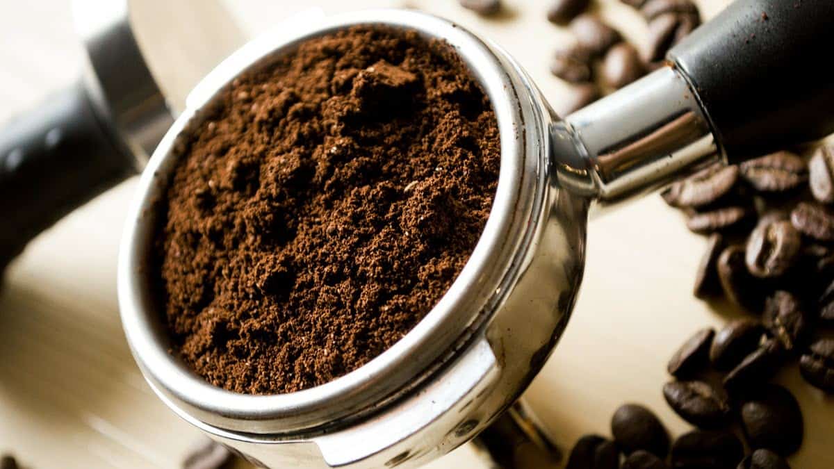 Ground coffee in a portafilter for espresso machine