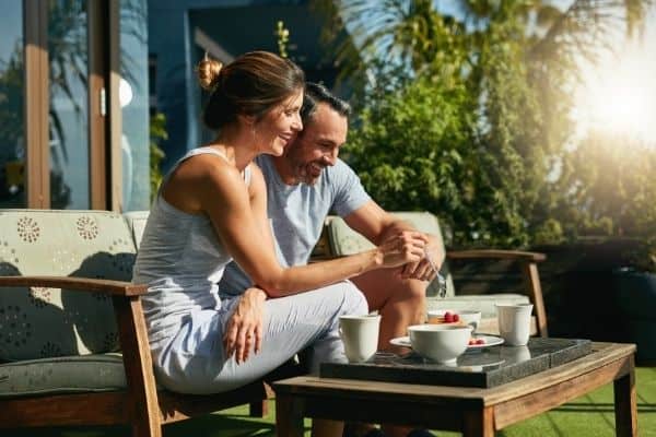 couple in outdoor dining area