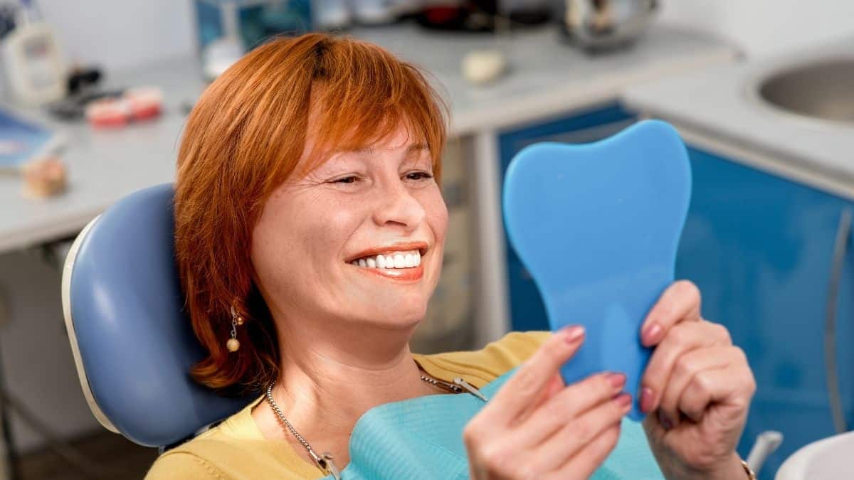 Dentures vs implants
