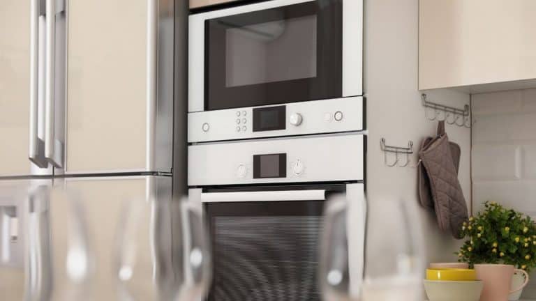 Thinking Of Buying A Microwave Convection Oven Combo Here's What You Should Know