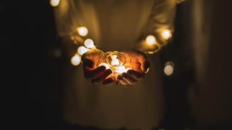 What Is A Light Therapy And How It Benefits Your Health Useful Tips