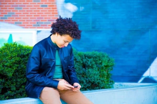 refurbished smartphone device for teenagers and kids