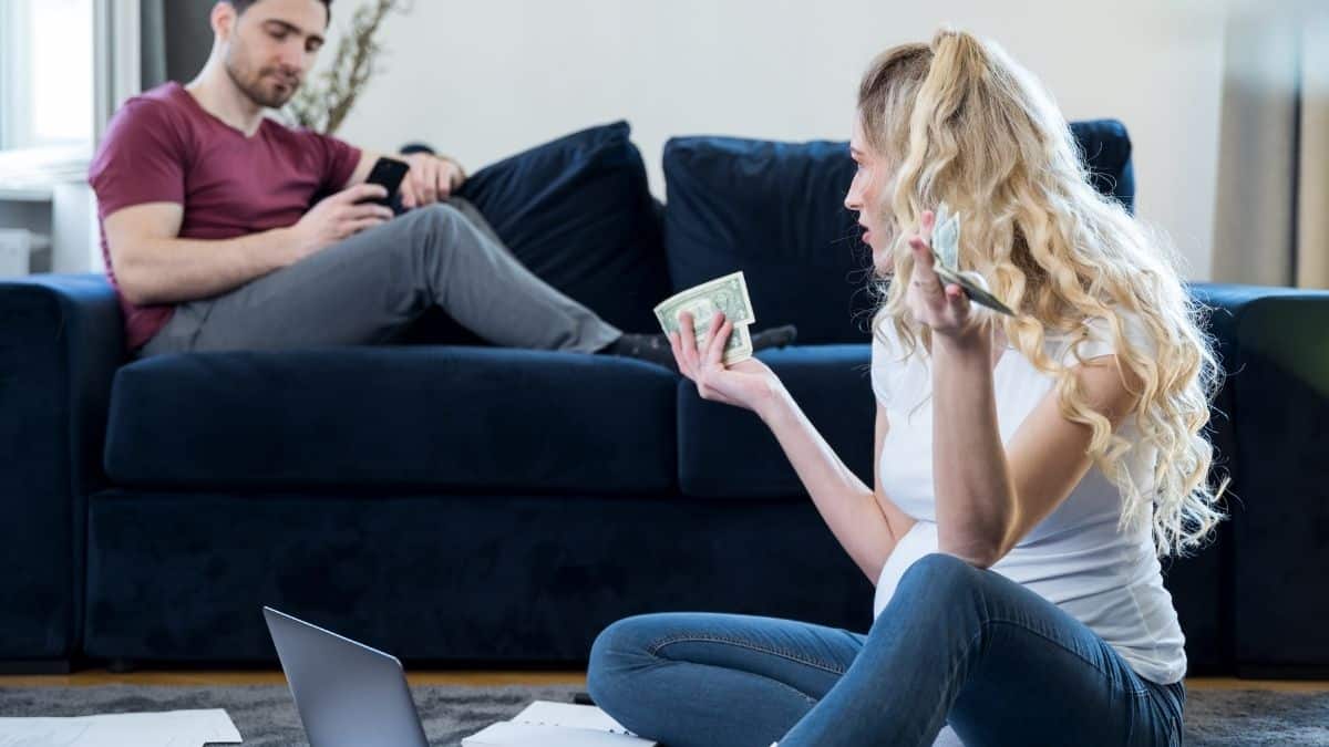 5 Ways for Soon-to-be Mums to Improve Their Finances