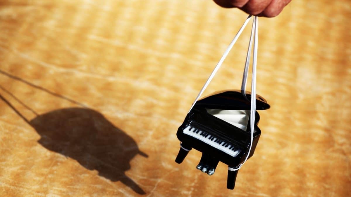 6 Reasons Why You Should Hire Piano Movers than Doing the Move Yourself
