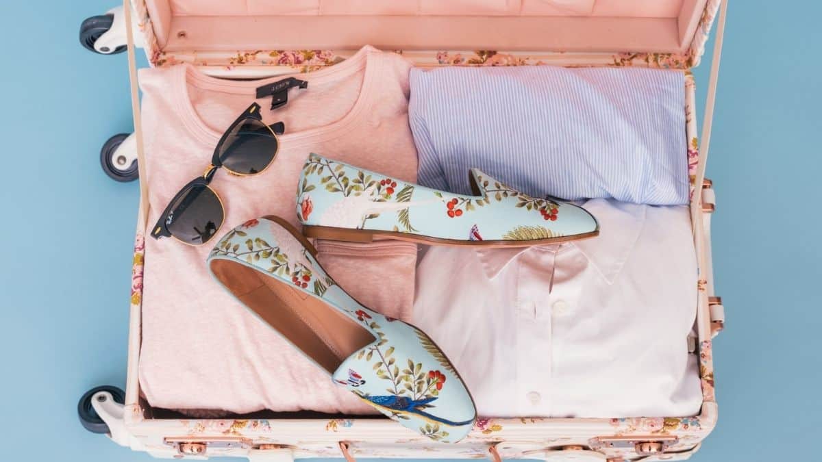 6 Things You Could Do If You Don't Have Any Holiday Outfits