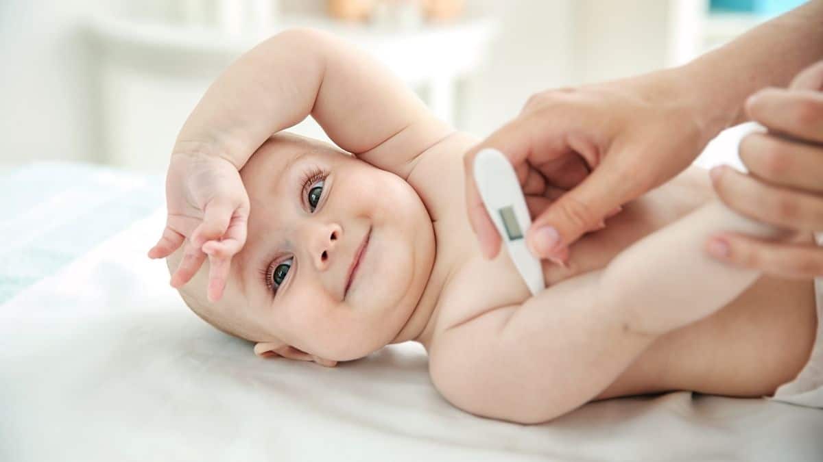 Top 4 Ways on How to Take the Temperature of a Baby (The Right Way!)