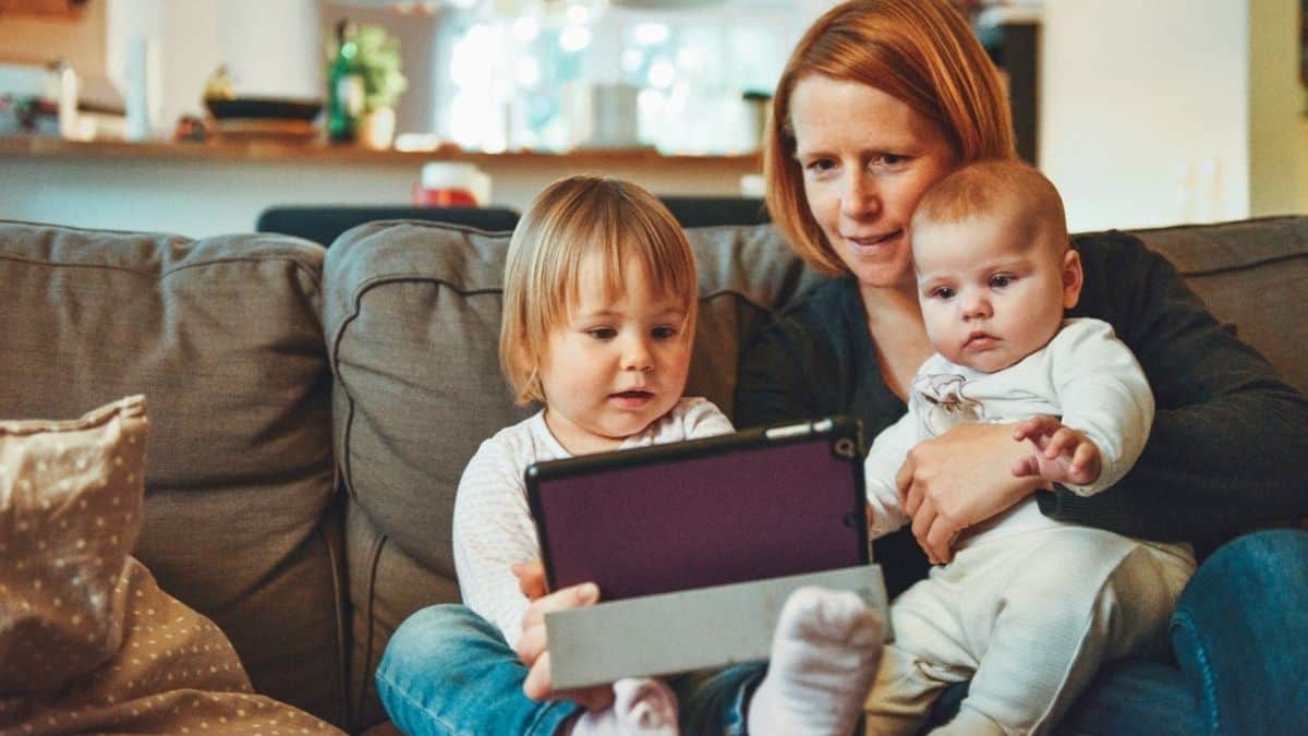 6 Smart Ways To Make Parenting Easier At Home