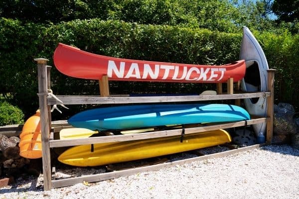 red blue and yellow canoes
