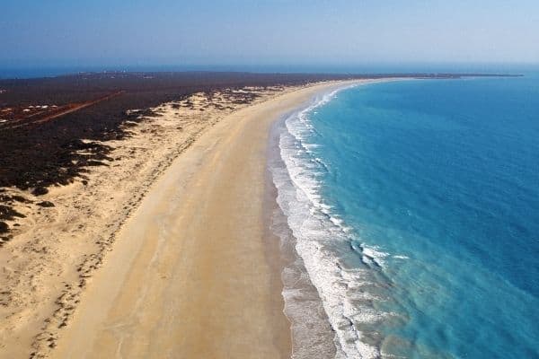 camel riding in cable beach kimberley