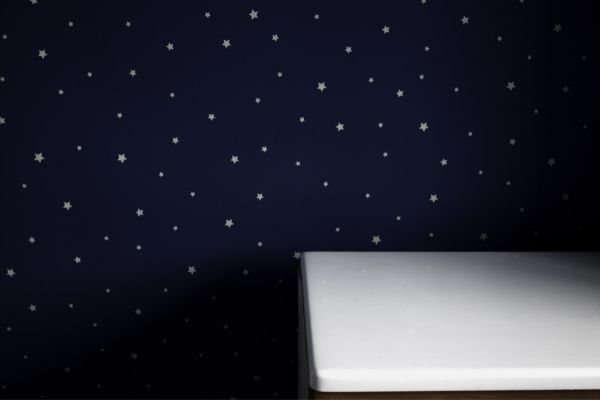 Creative Kids Bedroom With Glow In The Dark Stickers