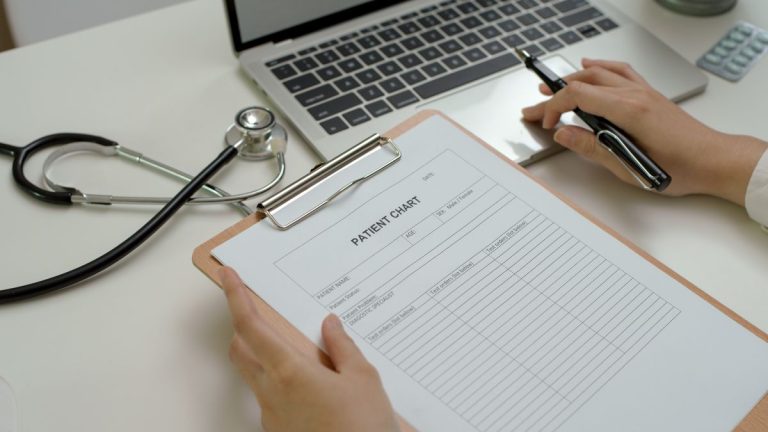A Guide To Legally Obtaining A Medical Certificate Online